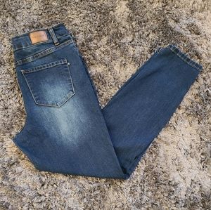 Tahari jeans